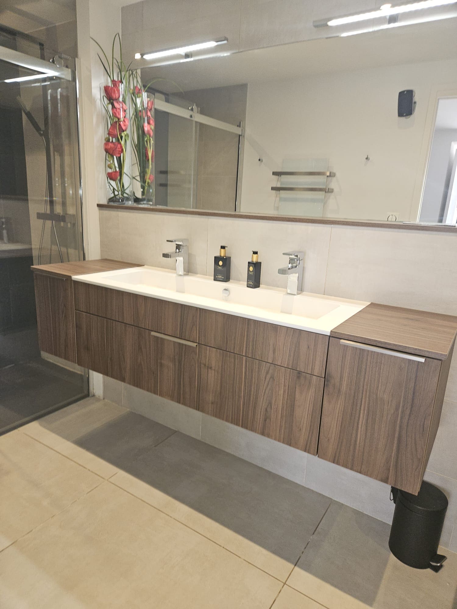 Double vasque en bois