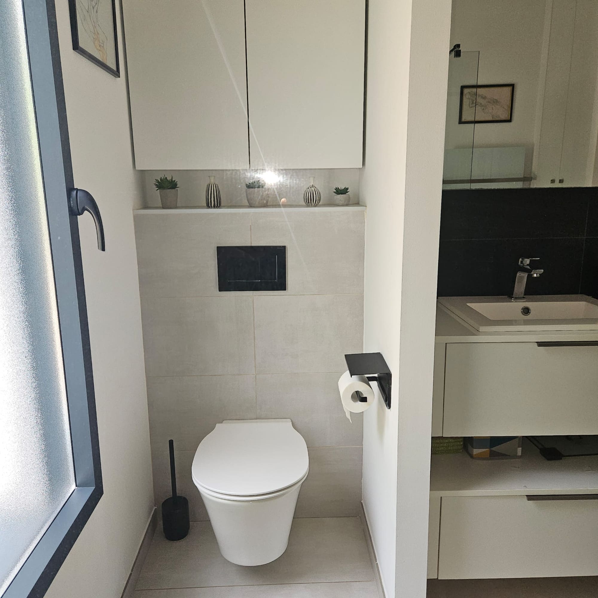WC suspendu et lave-mains