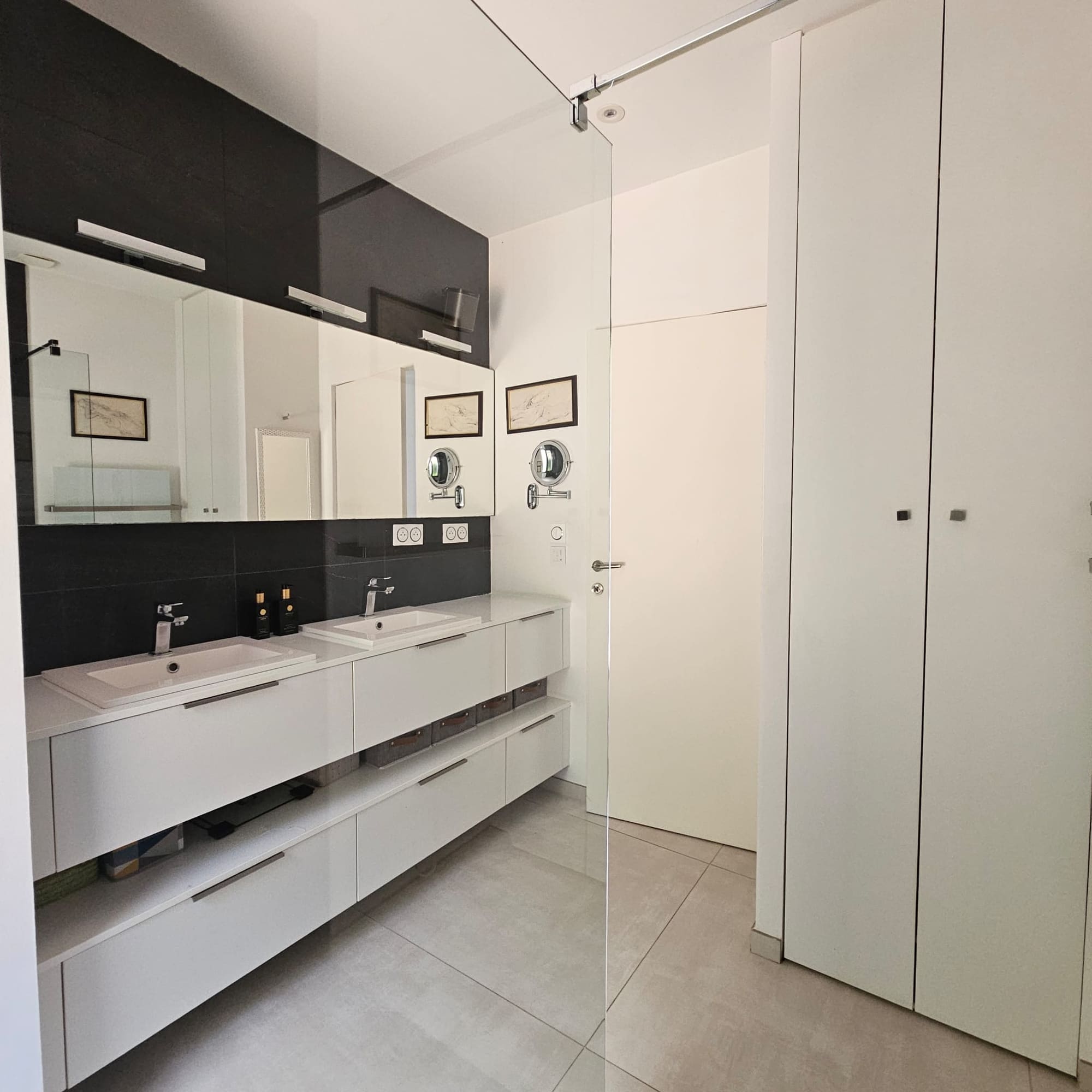 Salle de bain double vasque